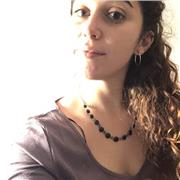 Graduada en Historia del Arte por la Universidad de Barcelona, ofrece clases particulares para preparación de la Selectividad, como también refuerzo en el área de humanidades